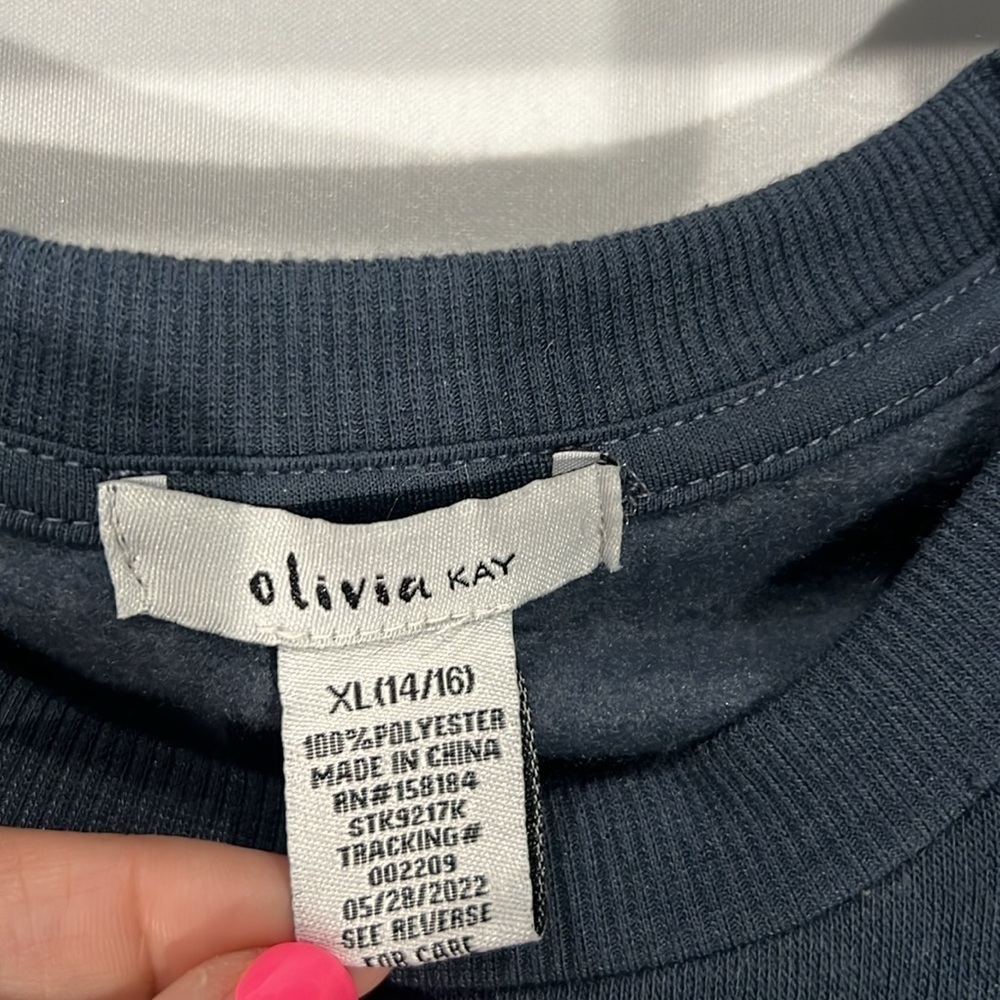 Olivia Kay crew neck. Size XL (14/16). - Picture 2 of 2